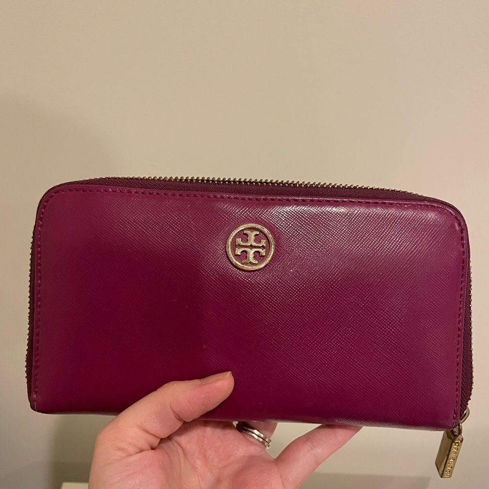 Tory Burch Fuchsia Wallet